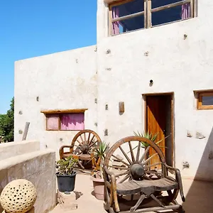 Paradise Studio , Lajares España